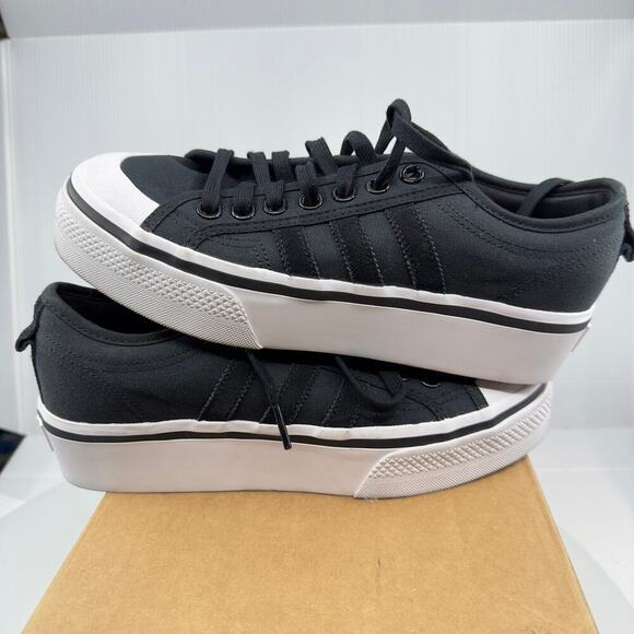 Addidas Womens NIZZA Sneakers Casual Shoes Lace-Up Low Top Black/White 9 EE5615 - Picture 4 of 9